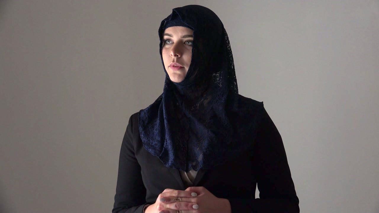 Reiche Muslima Nikky Dream will Wohnungen in Prag kaufen Sex mit  