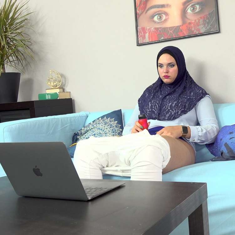 Muslim Xxx Open - Chubby muslim caught watching porn | Sex With Muslims